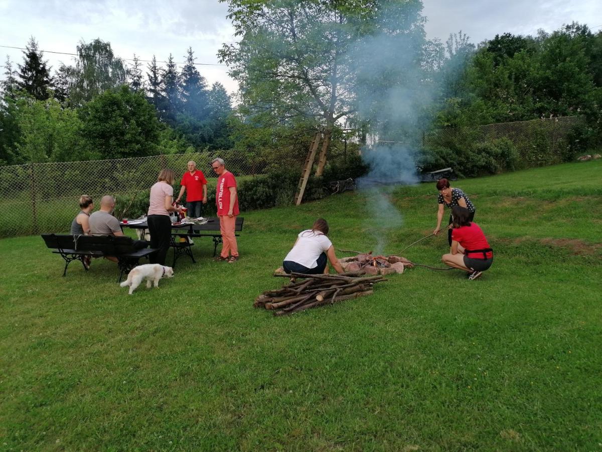 Pokoje Goscinne Art- Dworek Kudowa-Zdrój Esterno foto