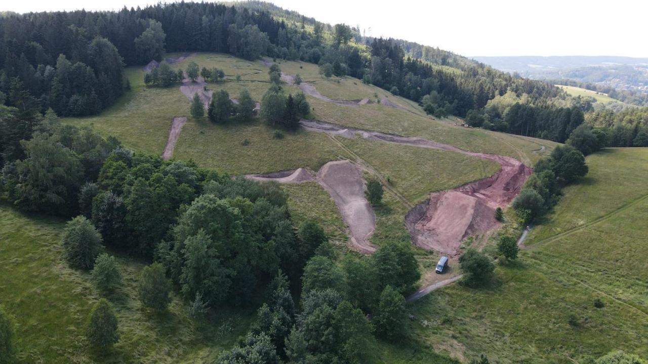 Pokoje Goscinne Art- Dworek Kudowa-Zdrój Esterno foto