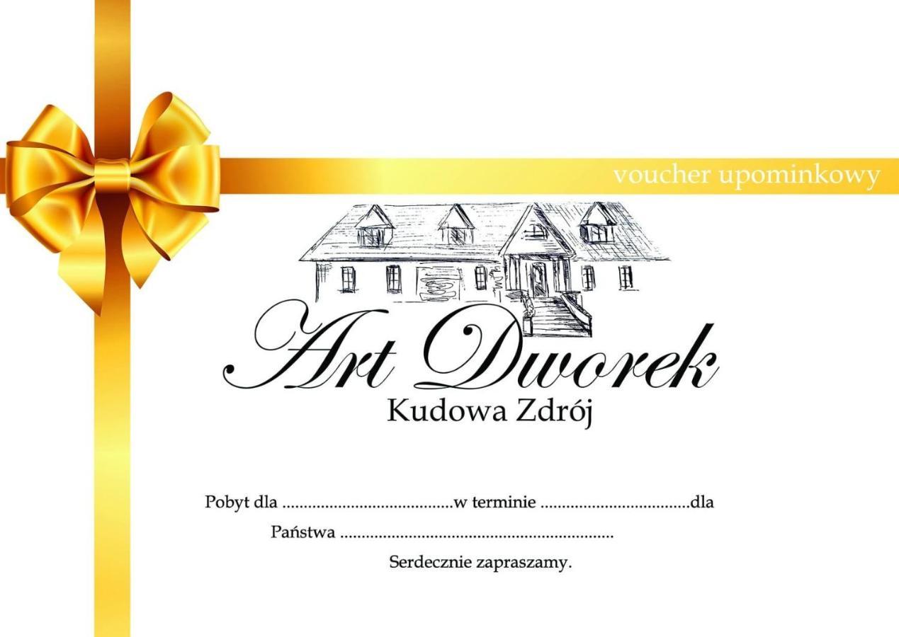 Pokoje Goscinne Art- Dworek Kudowa-Zdrój Esterno foto
